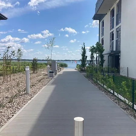 Apartment Lakeside Bliss - Cozy Retreat Just 500m From The Baltic Sea