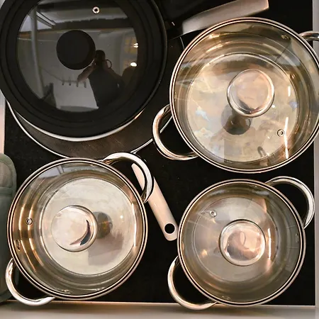 Lakeside Bliss - Cozy Retreat Just 500m From The Baltic Sea *