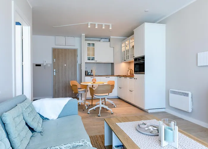 Lakeside Bliss - Cozy Retreat Just 500m From The Baltic Sea * Dziwnów